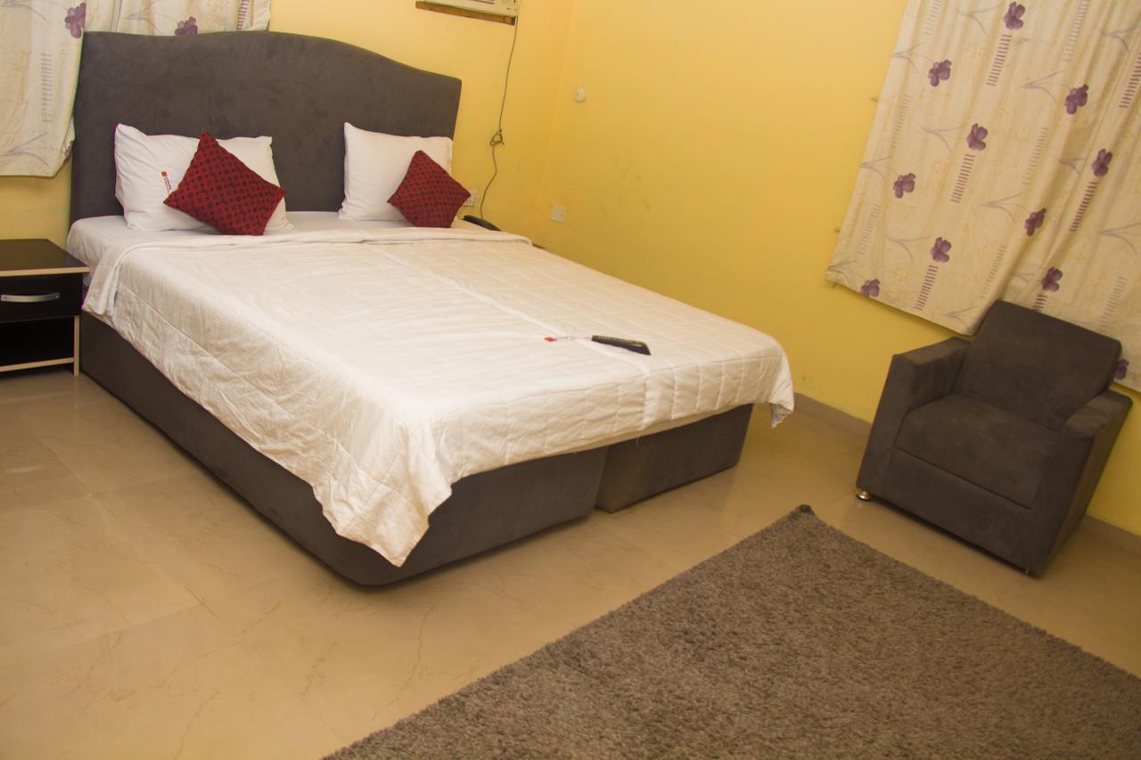 Ikeja Transit Apartment Bale Akiosi Ngoại thất bức ảnh